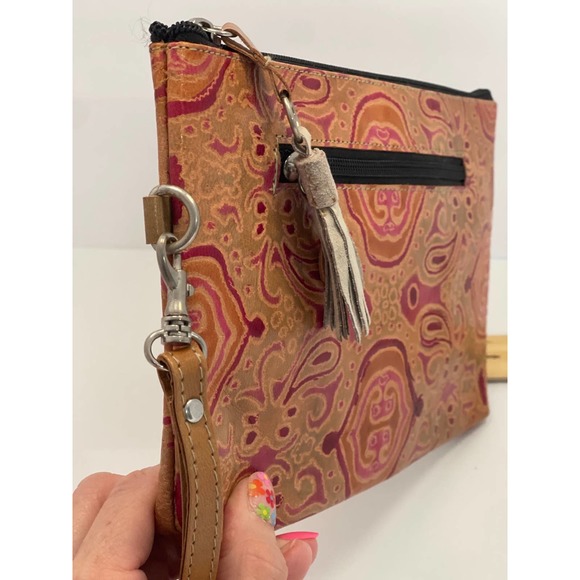 New Without Tag Embossed Leather Clutch - Picture 4 of 9